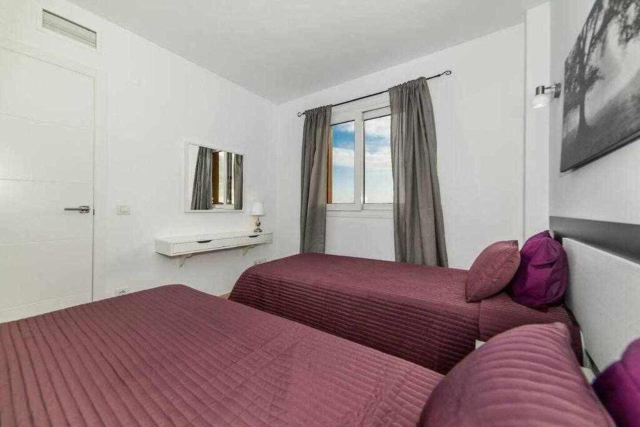 Espanhouse Elvis Apartment Torrevieja Bagian luar foto